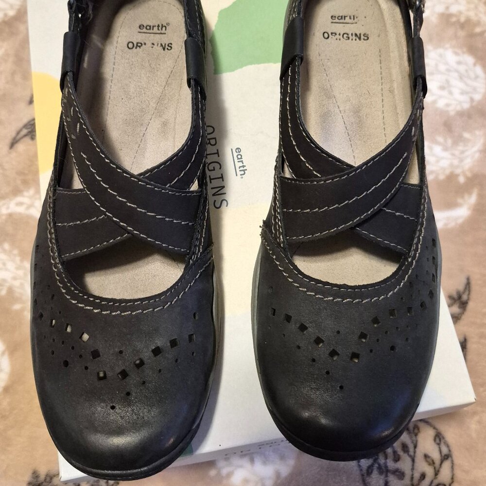 Earth Origins Clara Casey Mary Jane flats Black Leather Size 11